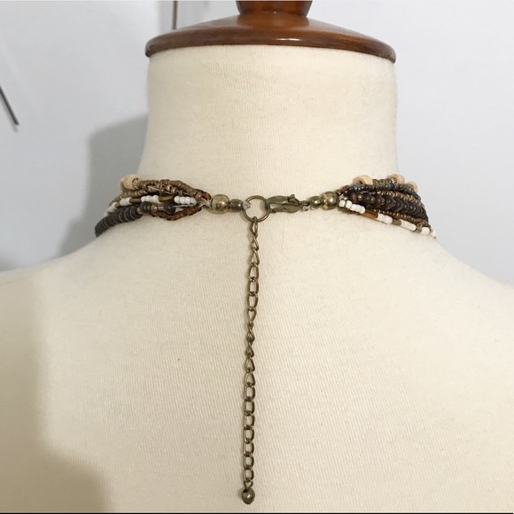 • Vintage • Beaded Necklace - Picture 4 of 6